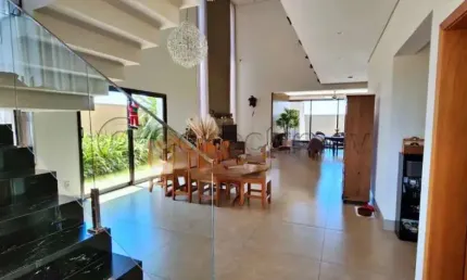 Casa sobrado de 335m² com 03 quartos sendo 03 suítes disponível para venda - Condomínio Quinta dos Ventos.