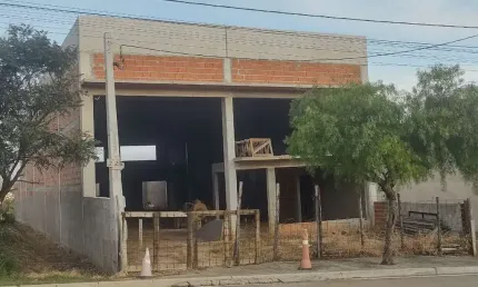 Galpão para Locação em Salto, Residencial Central Parque, 2 banheiros, 2 vagas