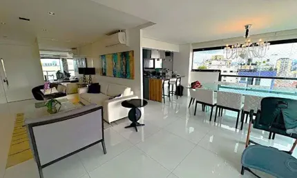Luxuoso Apartamento para Venda, 185 m², 3 suítes, 3 vagas em Moema