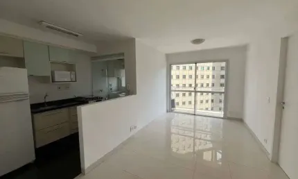 Apartamento semimobiliado para Locação com 45 m², 1 quarto, varanda e 1 vaga em Moema