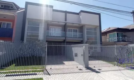 Sobrado para Venda em Curitiba, Capão da Imbuia, 3 dormitórios, 1 suíte, 2 banheiros, 2 vagas