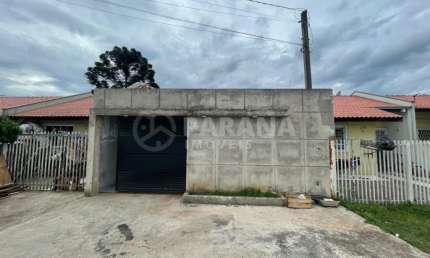 VENHA CONFERIR ESTA CASA COM COZINHA PLANEJADA NO IGUAÇU!!! Churrasqueira | 2 vagas para carro.