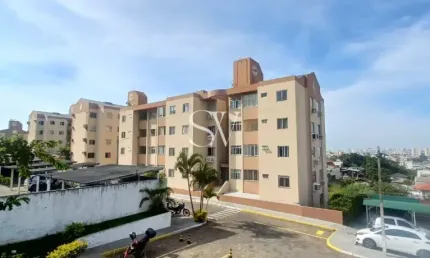 Apartamento a venda de 02 dormitórios com 01 vaga de garagem no bairro Serrarias em São José-SC