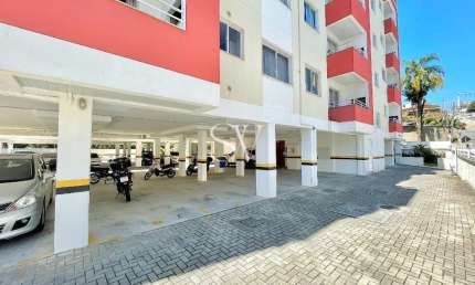 Apartamento a venda de 02 Dormitórios com cozinha planejada na bairro Real Parque em São José-SC