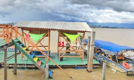 Casa comercial à venda na Travessa Três de Maio, Condor, Belém