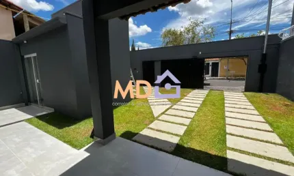 Casa com 3 quartos à venda no Jardim Europa, Uberlândia 