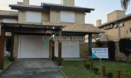 Bela casa no condomínio d'itália no morrinhos-garopaba/sc