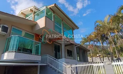 Casa com 4 quartos à venda na Rua Grp 401, Macacu, Garopaba
