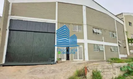 Galpão Comercial de Alto Padrão à Venda ou Locação em Barueri-SP, Bairro Chácaras Marco - 4 Banheiros, 6 Vagas, 900m²