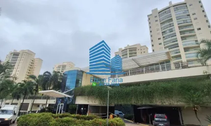 Apartamento para locação em Tamboré, Santana de Parnaíba-SP: 2 quartos, 2 suítes, 3 salas, 1 banheiro, 2 vagas, 113m².