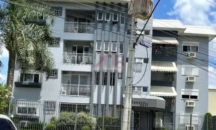 Apartamento TÉRREO de 3 Dormitórios no centro de Campo Bom