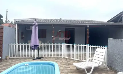 Casa 3 Dormitórios com piscina a venda em Campo Bom  RS