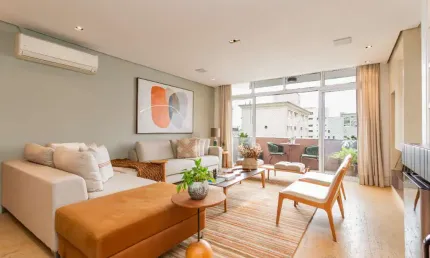 Oportunidade - Apartamento com 210 m², 3 quartos sendo 2 suítes à venda no bairro Jardim Paulista.