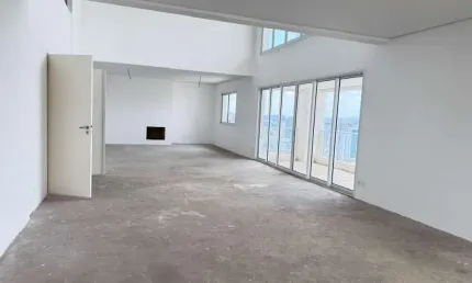 Oportunidade - Cobertura com 820 m², 4 quartos sendo 4 suítes à venda no bairro Campo Belo.
