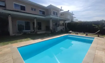 Casa de condomínio fechado na Granja Viana próximo do Templo Zu Lai/CotiaSP
