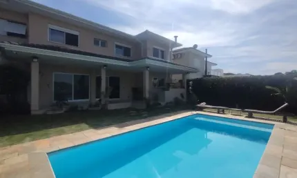 Casa de condomínio fechado na Granja Viana próximo do Templo Zu Lai/CotiaSP