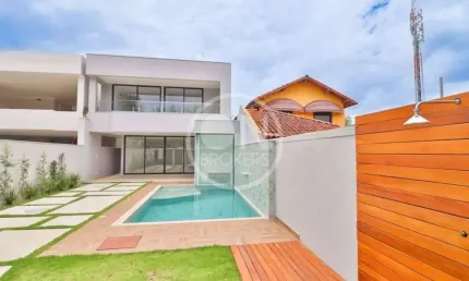 Casa em condomínio fechado com 5 quartos à venda na Rua Ivaldo de Azambuja, Barra da Tijuca, Rio de Janeiro, 350 m2 por R$ 3.750.000