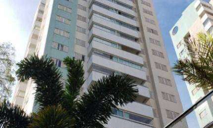 Apartamento com 3 dormitórios à venda, 86 m² por R$ 630.000,00 - Vila Cleópatra - Maringá/PR