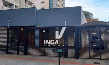 2 Casas com 8 dormitórios à venda, 425 m² por R$ 2.000.000 - Zona 07 - Maringá/PR