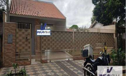 Casa com 2 dormitórios à venda, 134 m² por R$ 950.000,00 - Zona 08 - Maringá/PR