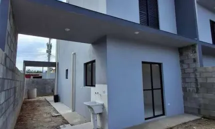 Casa com 2 quartos à venda no Balneário dos Golfinhos, Caraguatatuba 