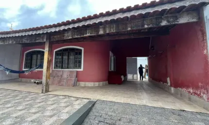 Casa para Venda em Peruíbe, Jardim Star, 3 dormitórios, 1 suíte, 1 banheiro, 8 vagas