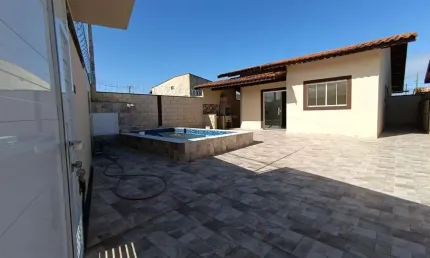 Casa para venda em itanhaém, tupy, 2 dormitórios, 1 suíte, 1 banheiro, 3 vagas