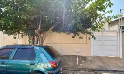 Casa com 3 quartos à venda no Garcia, Lins 