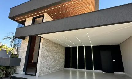 Casa em condomínio fechado com 3 quartos à venda na Avenida Agostinho Machado de Miranda, Parqville Pinheiros, Aparecida de Goiânia, 158 m2 por R$ 1.430.000