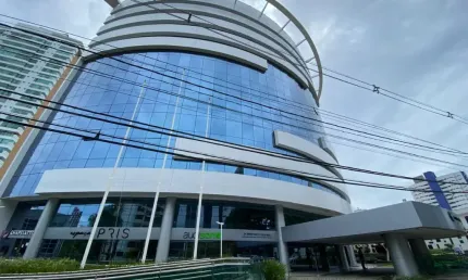 Alugo belíssima sala comercial mobiliada com 39m² no bairro do tirol  em natal/rn.