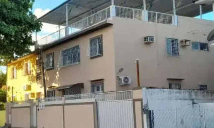 Casa de 3 quartos com 94m² mobiliada para alugar em Casa Amarela