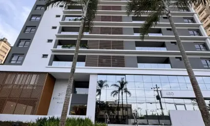Apartamento à venda na Rua Itapura, Zona 03, Maringá