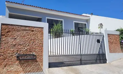 Casa com 2 quartos à venda na Vila Olinda, Piedade 