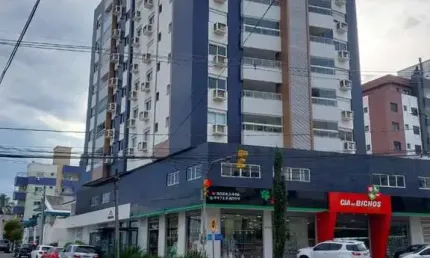Apartamento à venda, no Residencial Valle Nevado,  em Santa Maria, Nossa Senhora de Lourdes, com 3 quartos, 122,44m²