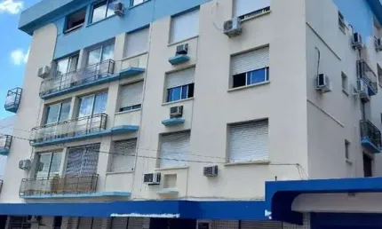 Apartamento à venda, no Edifício Capri,  em Santa Maria, Centro, com 2 quartos, 90,56m²