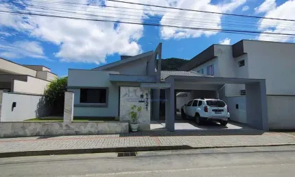 Casa com 3 quartos à venda no Rio Hern, Schroeder 