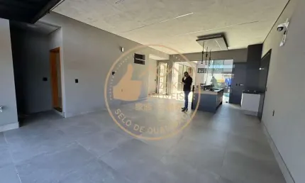 Linda casa moderna com piscina no residencial tellini – franca/sp