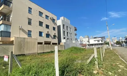 Oportunidade: dois terrenos de esquinas no bairro itacolomi 520m²
