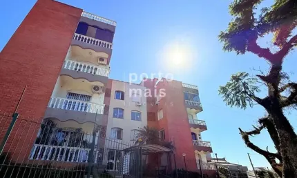 Cobertura com 2 quartos à venda na Avenida Cinco de Novembro, 200, Teresópolis, Porto Alegre por R$ 450.000