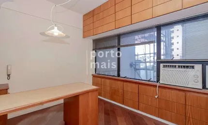 Ponto comercial à venda na rua vasco da gama, 423, rio branco, porto alegre por r$ 150.000