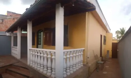 Casa para Venda em Contagem, Nacional, 3 dormitórios, 2 banheiros, 6 vagas
