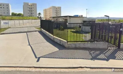 Apto para Venda e Locação Próximo ao Blue Beach antigo Tênis Clube, Residencial Caminho do Sol, Com Elevador. 1dorm com possibilidade para 2 tem estrutura na sala, Cozinha, Sala, Banheiro e 1 Vaga, ag