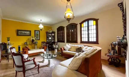 Casa para Venda em Belo Horizonte, Cidade Nova, 7 dormitórios, 1 suíte, 3 banheiros, 2 vagas