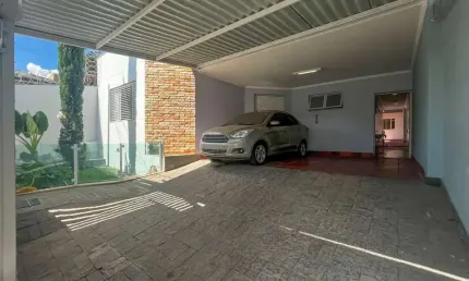 Casa para Venda em Belo Horizonte, Sagrada Família, 4 dormitórios, 1 suíte, 4 banheiros, 3 vagas