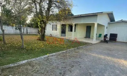Casa com 3 quartos à venda na Peixoto de Azevedo, 210, Centro, Sorriso por R$ 900.000