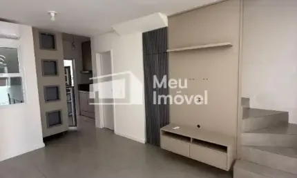 Sobrado para aluguel tem 70 metros quadrados com 2 quartos