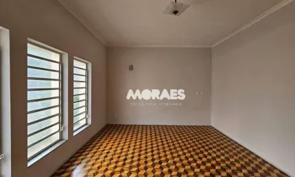 Casa com 4 quartos para alugar, 230 m² por R$ 2.800/mês - Jardim Brasil - Bauru/SP