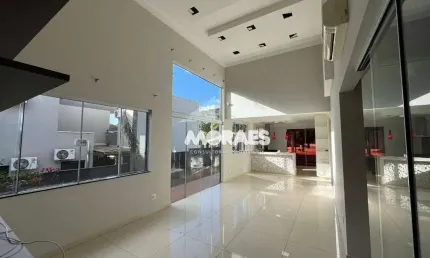 Casa em Condomínio Fechado com 3 dormitórios, 1.219 m² - venda por R$ 1.950.000 ou aluguel por R$ 8.730/mês - Recanto dos Nobres - Agudos/SP