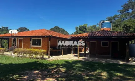 Chácara com 5 dormitórios, 5.000 m² - venda por R$ 1.500.000 ou aluguel por R$ 6.000/mês - Chácaras Cardoso - Bauru/SP