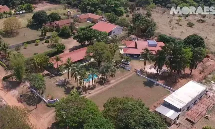 Chácara com 4 quartos à venda, 5000 m² por R$ 1.800.000 - Chácaras Cardoso - Bauru/SP